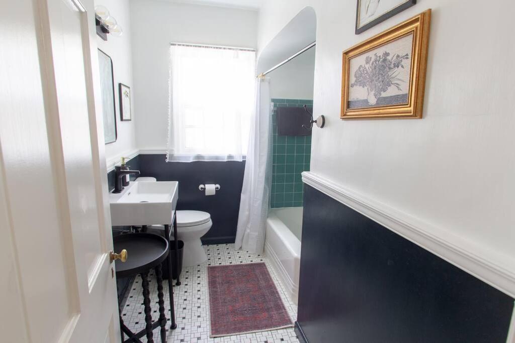 J Birds' Cottage Midtown Memphis Esterno foto